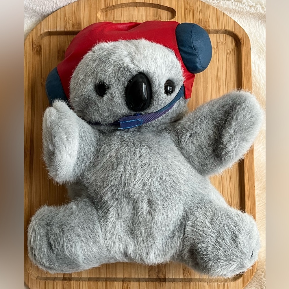 RARE VTG 1988 Art’s Toy Koala w/ Red & Blue Pilot Cap Plush Hand Puppet Korea